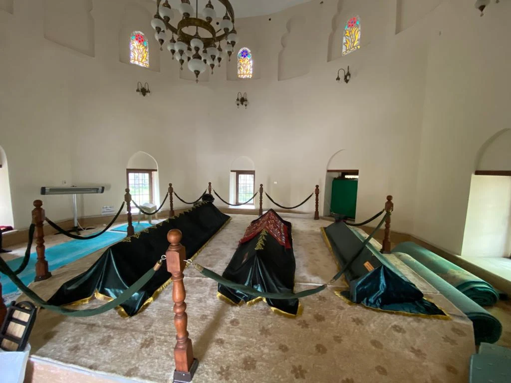 Karaca Bey Hazretleri